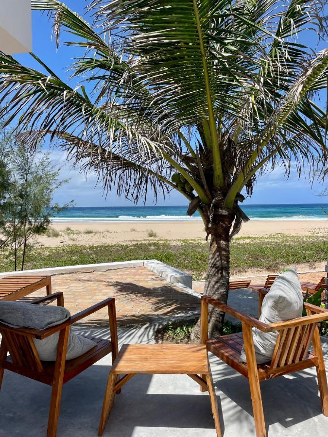 Liquid Dive Adventures Bed & Breakfast Tofo Exterior photo
