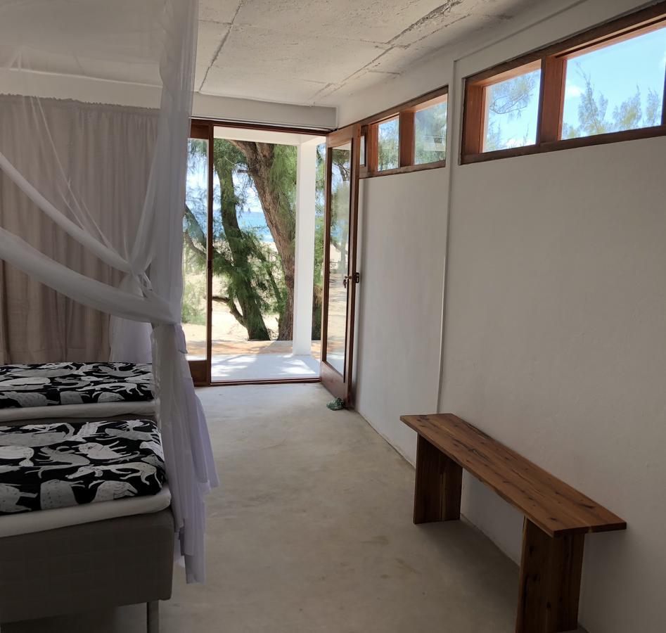 Liquid Dive Adventures Bed & Breakfast Tofo Exterior photo